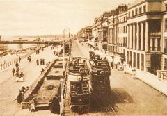 St Leonards Trams and Pier - Circa 1910 - Flickr - drew anywhere